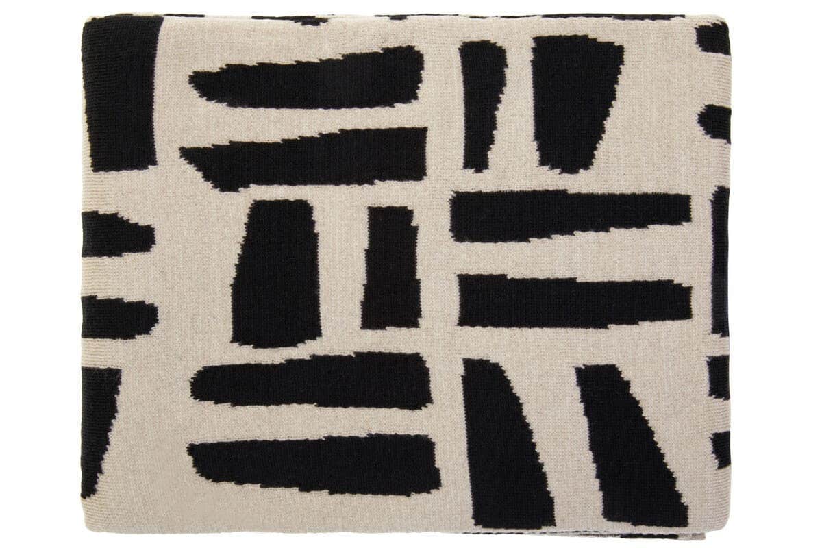 Carraig Natural and Black THrow Cork